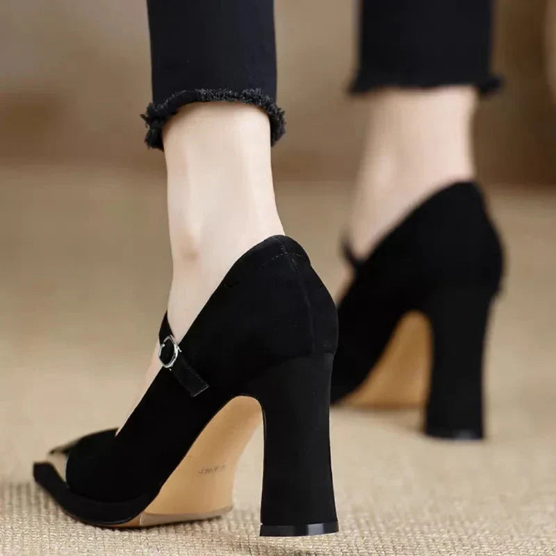 Valenza™| Mora Elegant Pumps